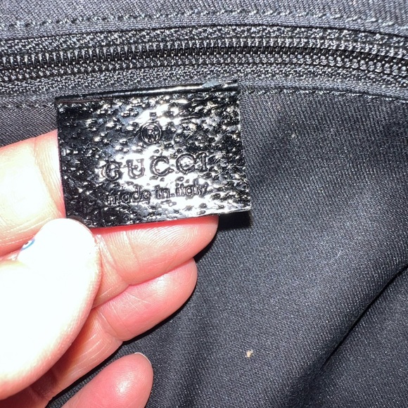 Gucci GG Shoulder Bag - Picture 15 of 15